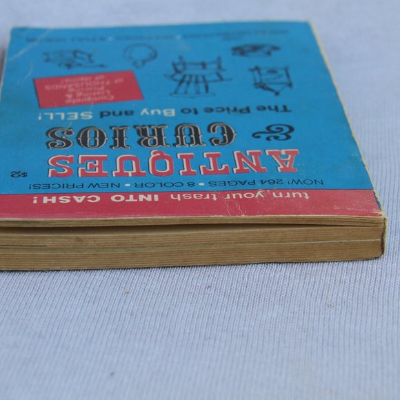 1971 Antiques and Curios Book - Picture 4 of 7